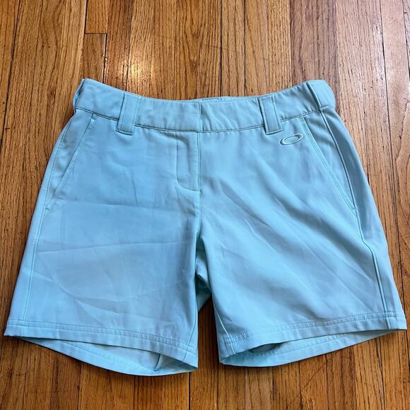 Oakley Shorts Womens 8 Performance Mint Green Golf - Picture 1 of 9